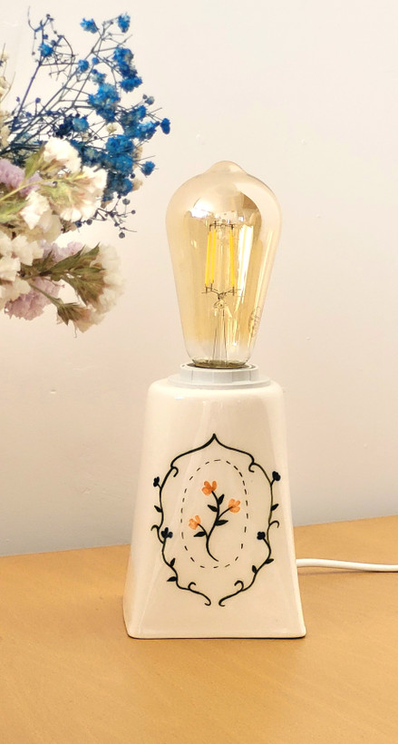 آباژور سرامیکی